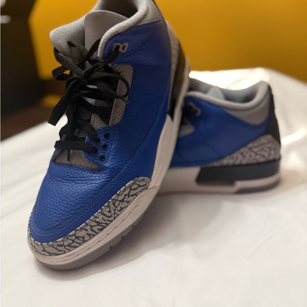 Air Jordan 3 Retro varsity Royal Cement size 12 Mens Blue Black Sneakers - Picture 9 of 11